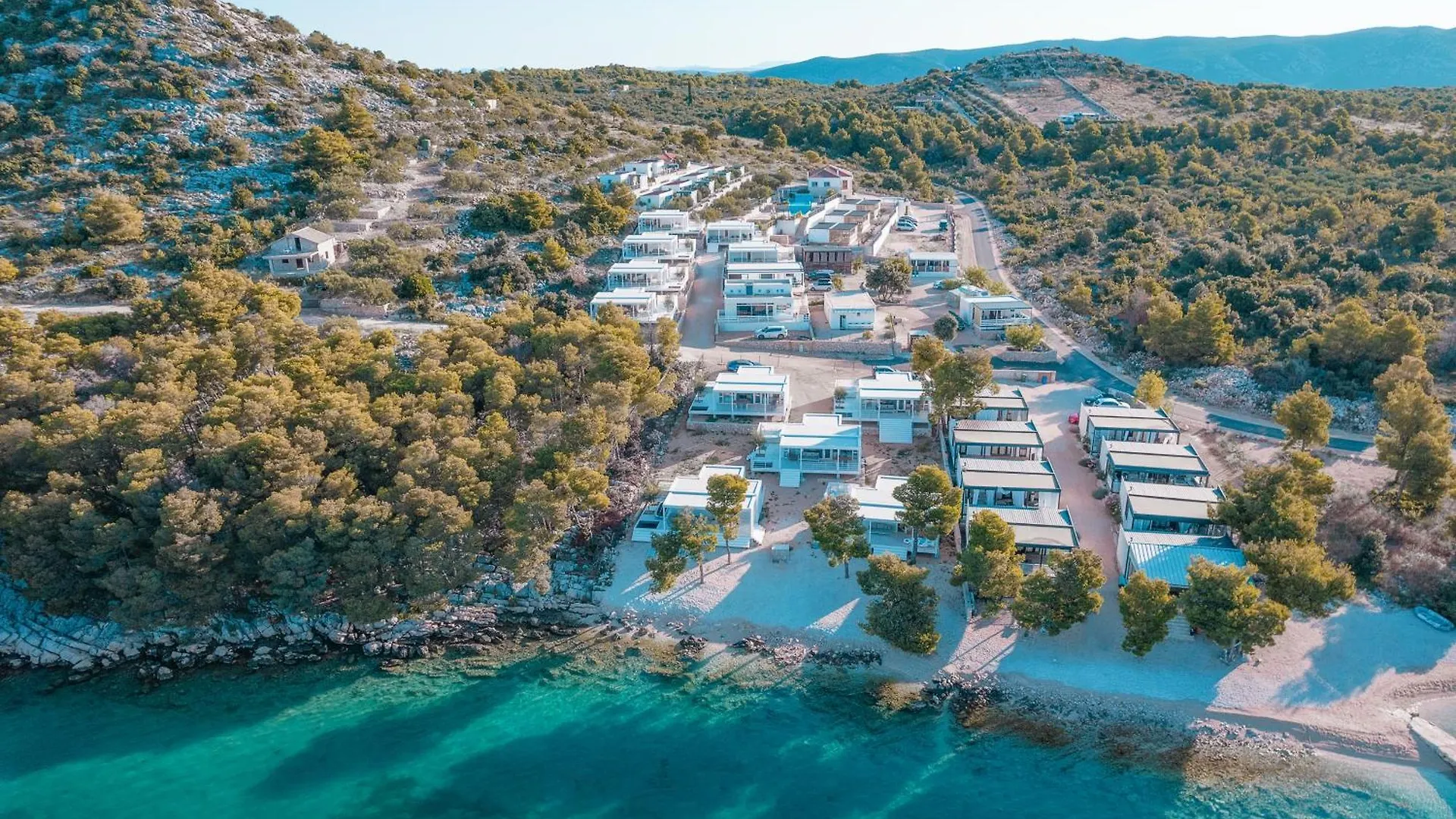 Oi Concept Village Buqez & Vita Drage